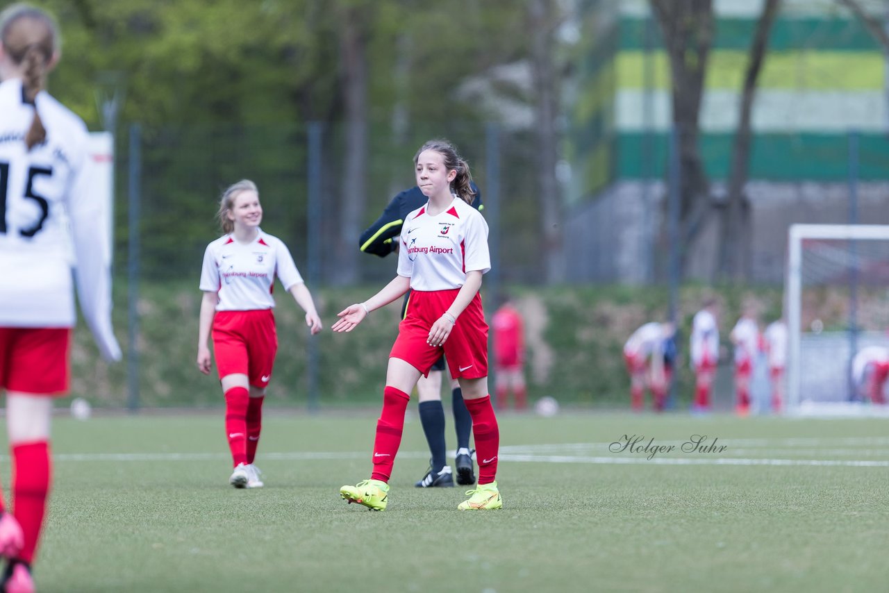 Bild 193 - wCJ Walddoerfer 2 - VfL Pinneberg 2 : Ergebnis: 7:0